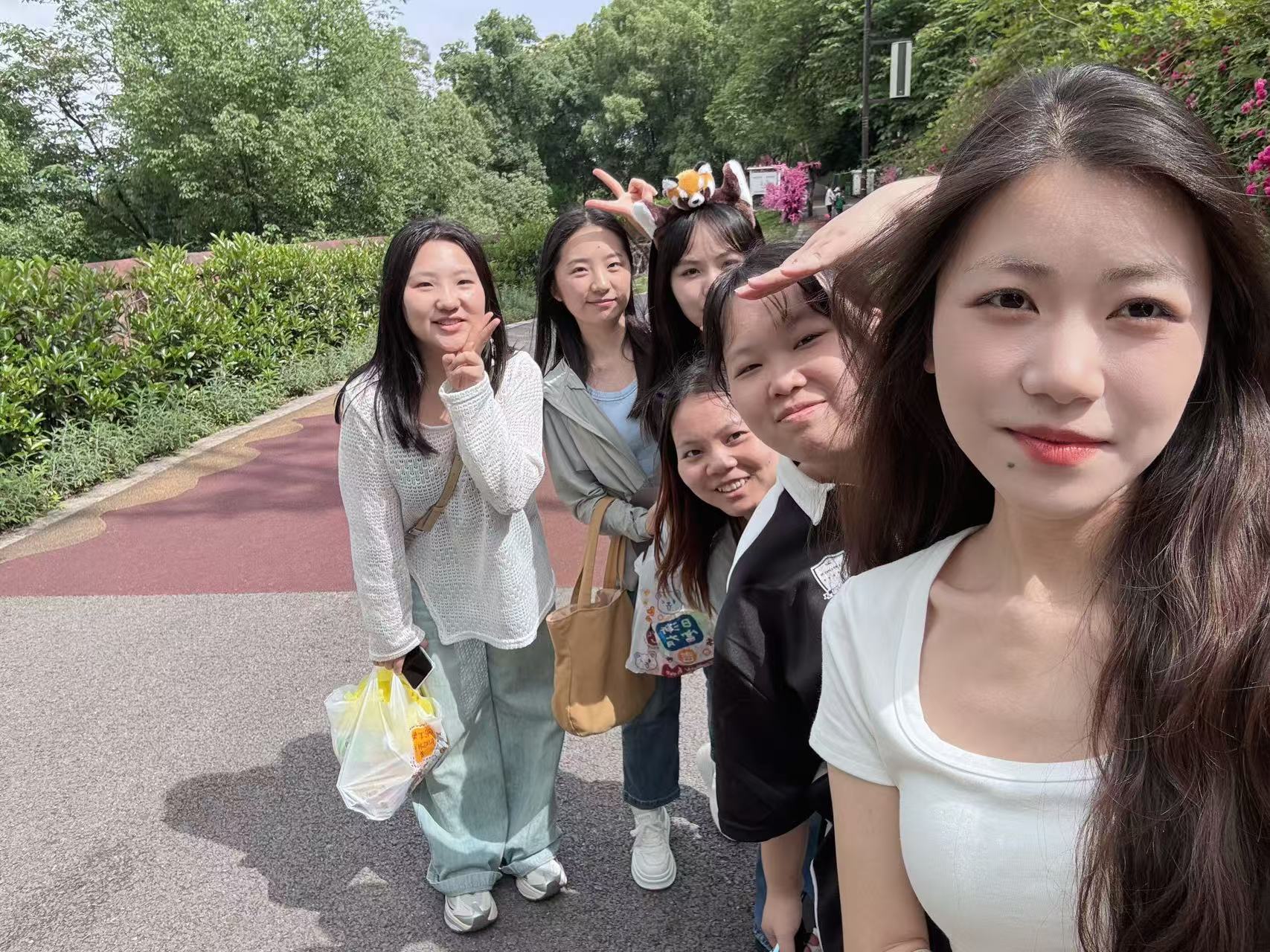 2025.5月集團運營部“樂和樂都游園活動”